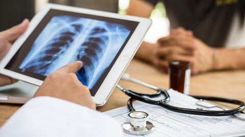 Medical imaging on tablet